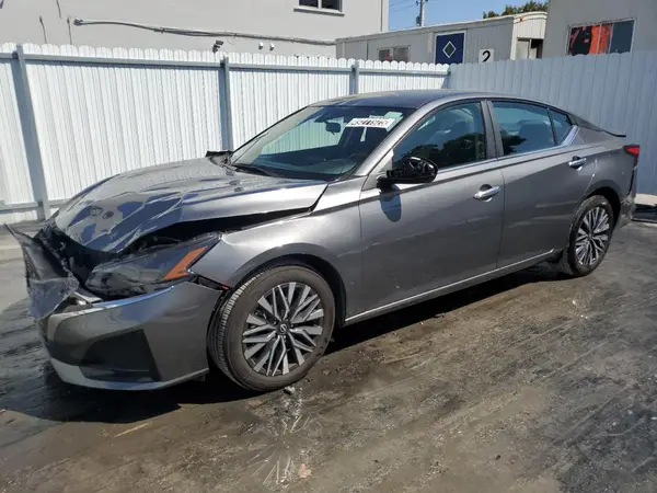 1N4BL4DV2SN320753 2025 NISSAN ALTIMA - Image 1