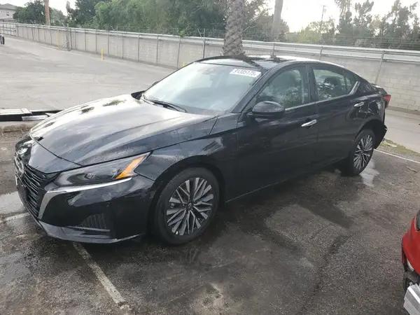 1N4BL4DV2SN328626 2025 NISSAN ALTIMA - Image 1
