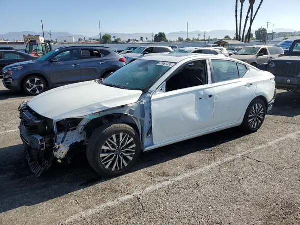 1N4BL4DV2SN335656 2025 NISSAN ALTIMA - Image 1