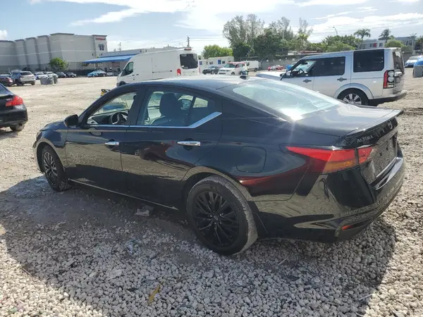 1N4BL4DV2SN337424 2025 NISSAN ALTIMA - Image 2