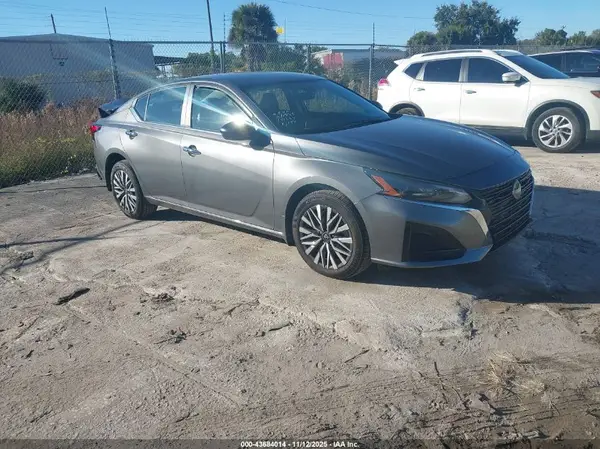 1N4BL4DV2SN343384 2025 NISSAN ALTIMA - Image 1