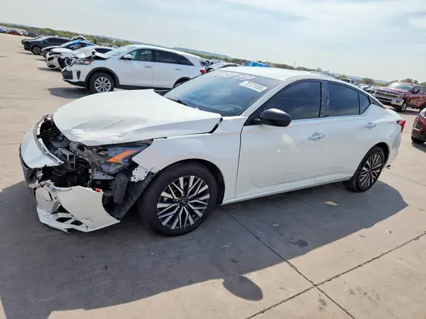 1N4BL4DV2SN354501 2025 NISSAN ALTIMA - Image 1