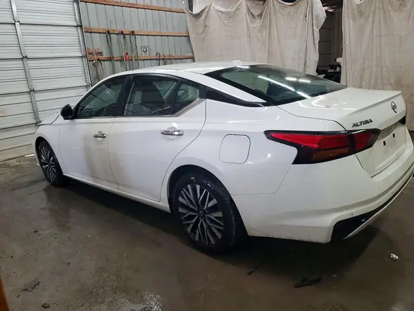 1N4BL4DV2SN362713 2025 NISSAN ALTIMA - Image 2