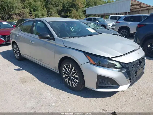 1N4BL4DV2SN370388 2025 NISSAN ALTIMA - Image 1