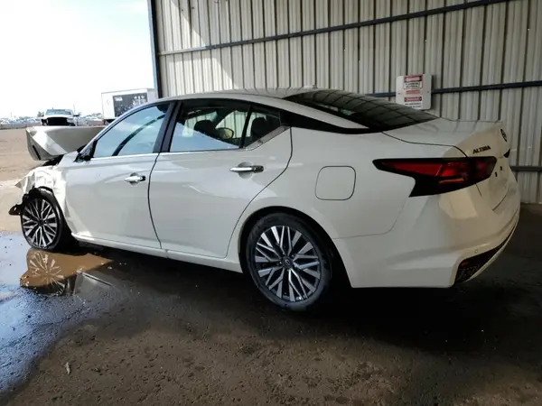 1N4BL4DV2SN374926 2025 NISSAN ALTIMA - Image 2