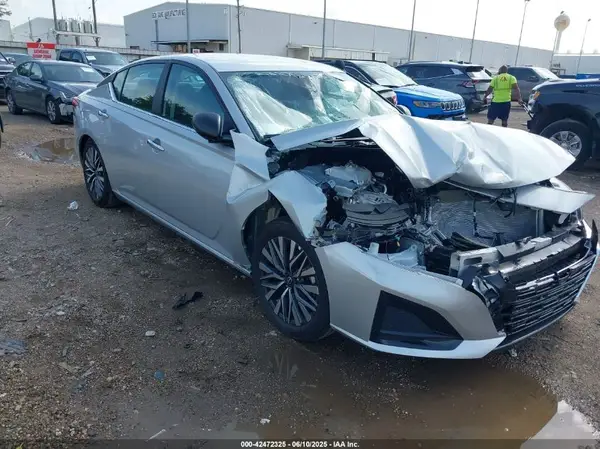 1N4BL4DV2SN394660 2025 NISSAN ALTIMA - Image 1