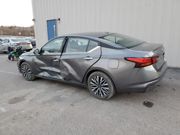 1N4BL4DV2SN396991 2025 NISSAN ALTIMA - Image 2