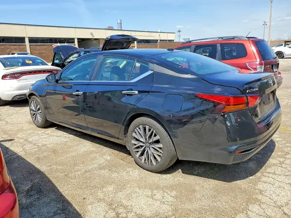 1N4BL4DV2SN398174 2025 NISSAN ALTIMA - Image 2