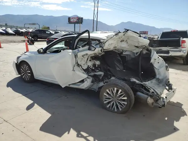 1N4BL4DV2SN399793 2025 NISSAN ALTIMA - Image 2