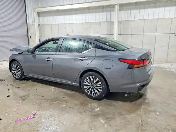 1N4BL4DV2SN404765 2025 NISSAN ALTIMA - Image 2