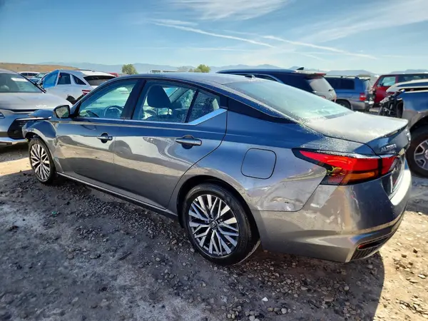 1N4BL4DV2TN322276 2026 NISSAN ALTIMA - Image 2