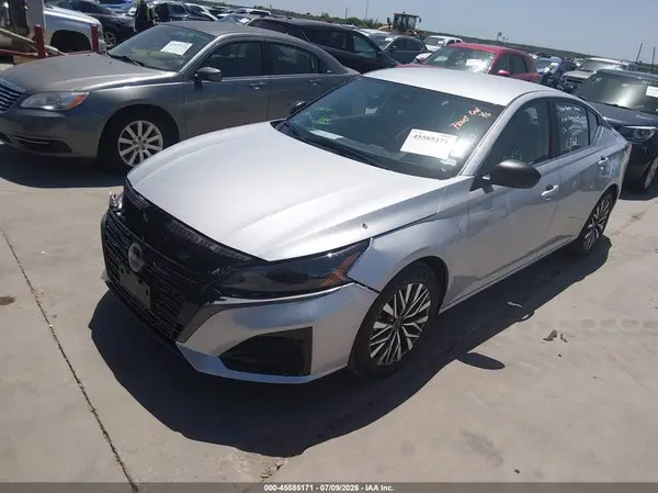 1N4BL4DV2TN347601 2026 NISSAN ALTIMA - Image 2