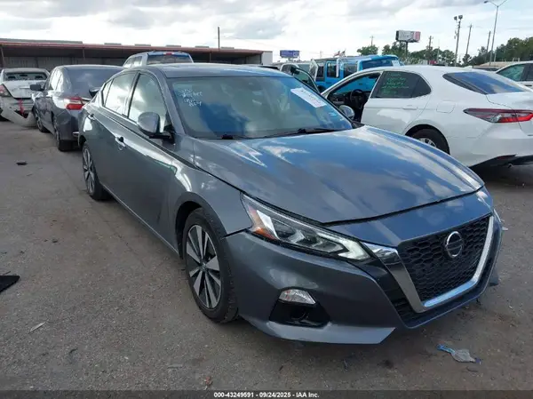 1N4BL4DV3KC100260 2019 NISSAN ALTIMA - Image 1