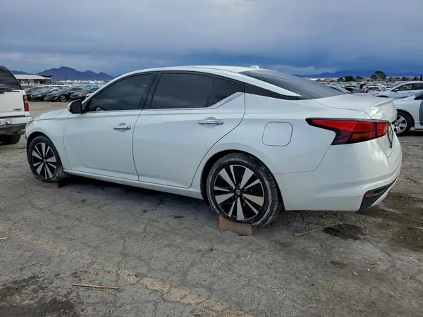 1N4BL4DV3KC233844 2019 NISSAN ALTIMA - Image 2