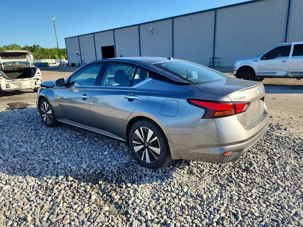 1N4BL4DV3KN300253 2019 NISSAN ALTIMA - Image 2