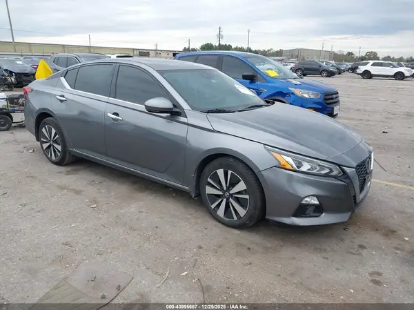 1N4BL4DV3LC272340 2020 NISSAN ALTIMA - Image 1