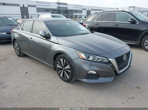 1N4BL4DV3MN302071 2021 NISSAN ALTIMA