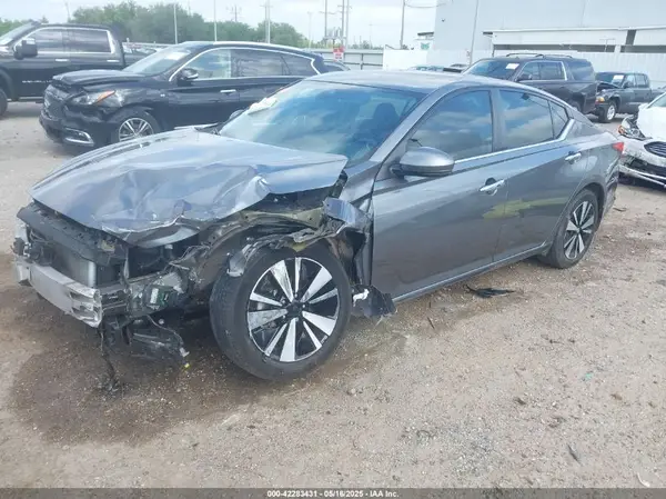 1N4BL4DV3MN304659 2021 NISSAN ALTIMA - Image 2