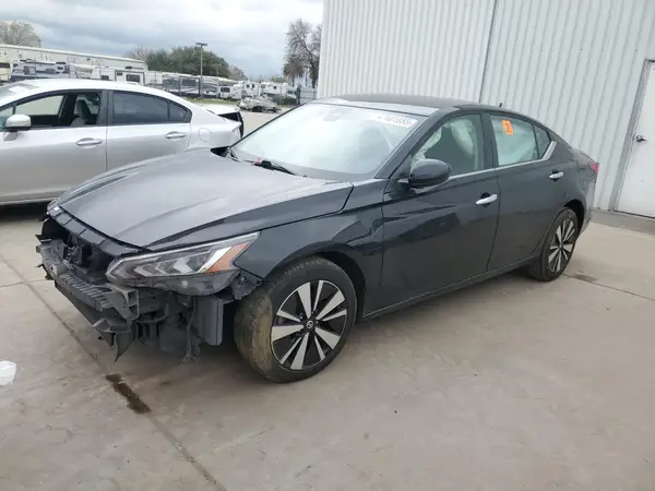 1N4BL4DV3MN306069 2021 NISSAN ALTIMA - Image 1