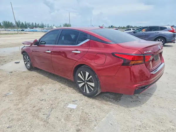 1N4BL4DV3MN318223 2021 NISSAN ALTIMA - Image 2