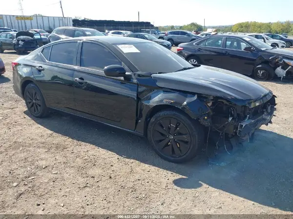 1N4BL4DV3MN324233 2021 NISSAN ALTIMA - Image 1