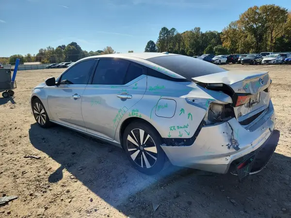 1N4BL4DV3MN337080 2021 NISSAN ALTIMA - Image 2