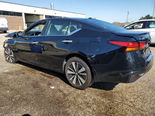 1N4BL4DV3MN344532 2021 NISSAN ALTIMA - Image 2