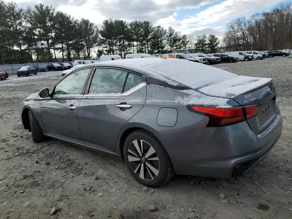 1N4BL4DV3MN366854 2021 NISSAN ALTIMA - Image 2