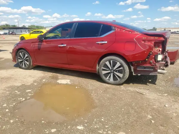 1N4BL4DV3MN369897 2021 NISSAN ALTIMA - Image 2