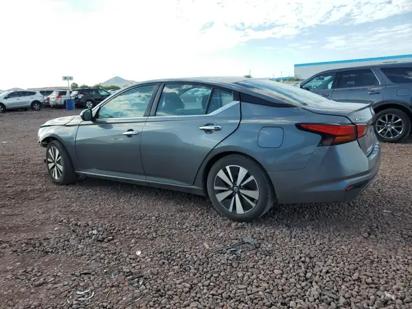 1N4BL4DV3MN413946 2021 NISSAN ALTIMA - Image 2