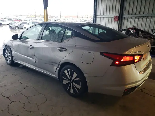 1N4BL4DV3MN415776 2021 NISSAN ALTIMA - Image 2