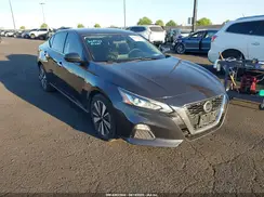 1N4BL4DV3MN420976 2021 NISSAN ALTIMA