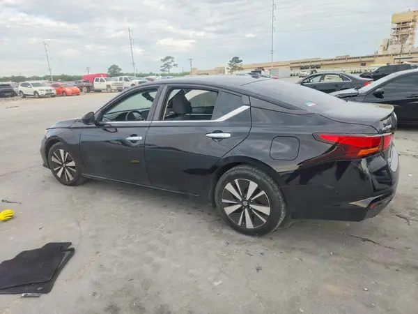 1N4BL4DV3NN302508 2022 NISSAN ALTIMA - Image 2
