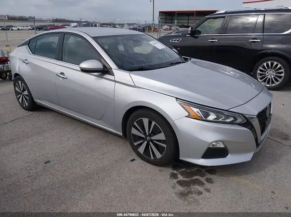 1N4BL4DV3NN304548 2022 NISSAN ALTIMA - Image 1
