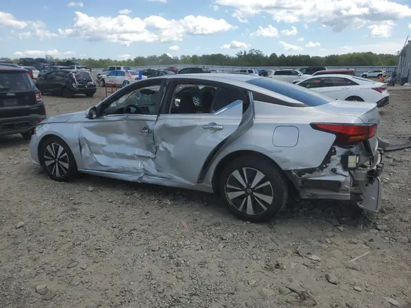 1N4BL4DV3NN308812 2022 NISSAN ALTIMA - Image 2