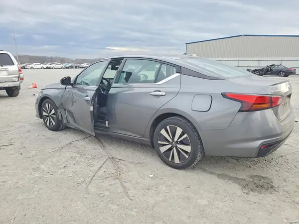 1N4BL4DV3NN318577 2022 NISSAN ALTIMA - Image 2