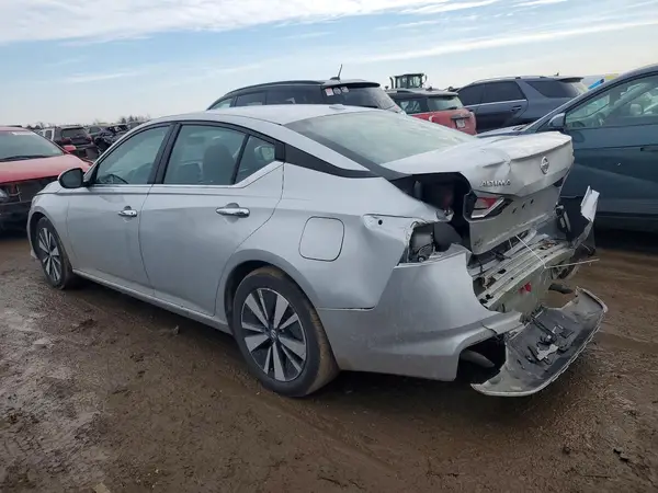 1N4BL4DV3NN321138 2022 NISSAN ALTIMA - Image 2