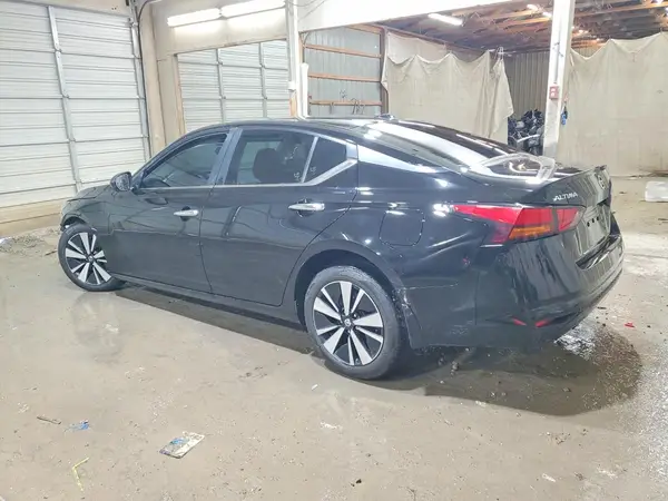1N4BL4DV3NN330275 2022 NISSAN ALTIMA - Image 2