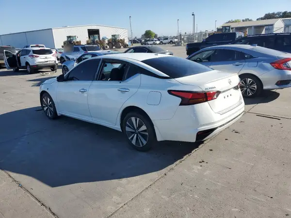 1N4BL4DV3NN347254 2022 NISSAN ALTIMA - Image 2