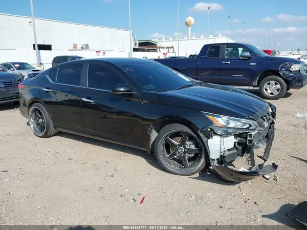 1N4BL4DV3NN355533 2022 NISSAN ALTIMA - Image 1