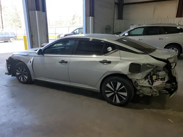 1N4BL4DV3NN377614 2022 NISSAN ALTIMA - Image 2