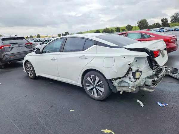 1N4BL4DV3NN378746 2022 NISSAN ALTIMA - Image 2