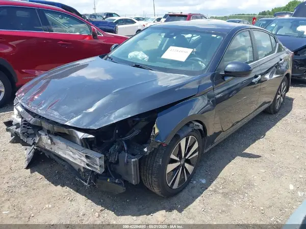 1N4BL4DV3NN379539 2022 NISSAN ALTIMA - Image 2