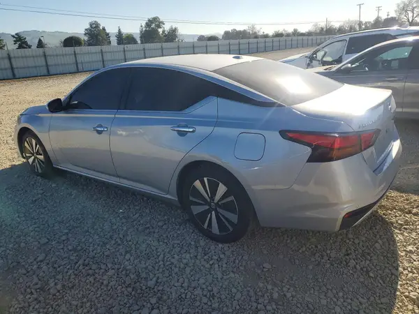 1N4BL4DV3NN380030 2022 NISSAN ALTIMA - Image 2