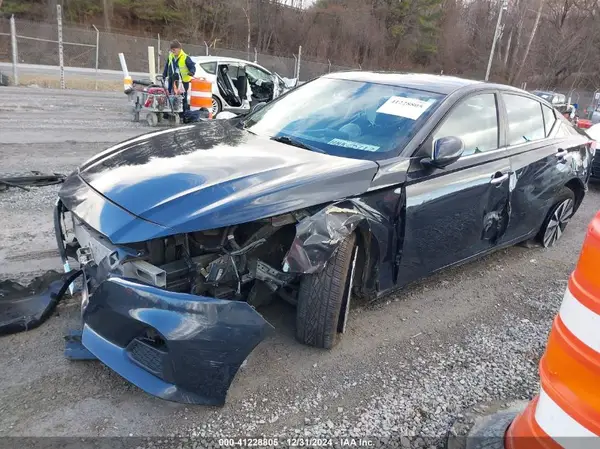 1N4BL4DV3NN384644 2022 NISSAN ALTIMA - Image 2