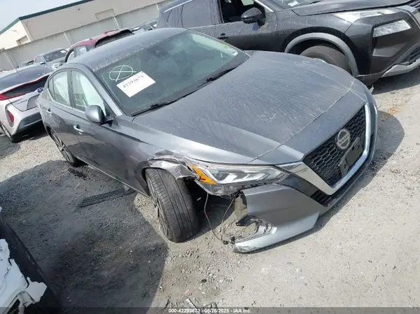 1N4BL4DV3NN388418 2022 NISSAN ALTIMA - Image 1