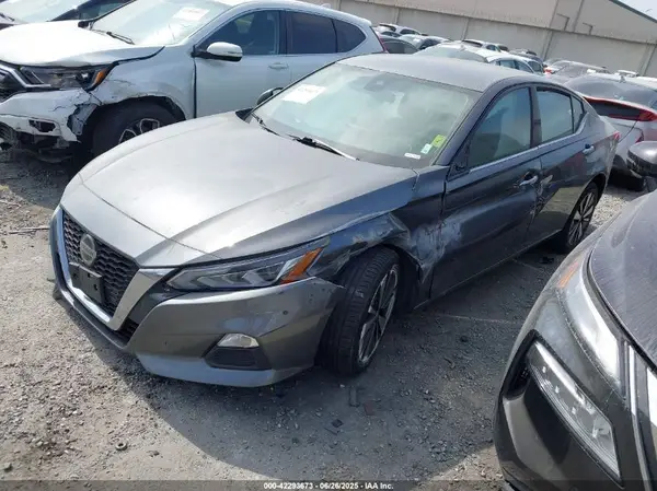 1N4BL4DV3NN388418 2022 NISSAN ALTIMA - Image 2
