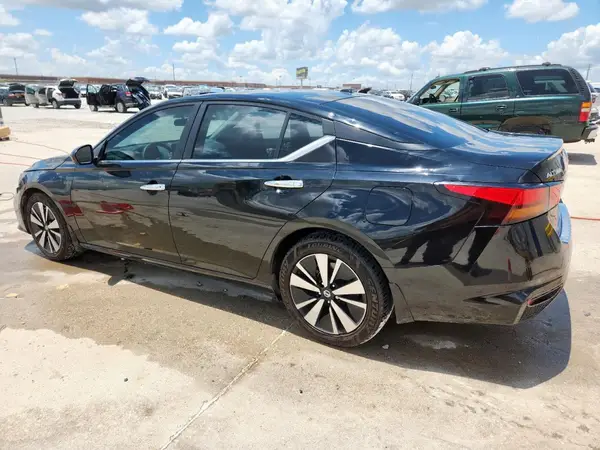1N4BL4DV3NN390475 2022 NISSAN ALTIMA - Image 2
