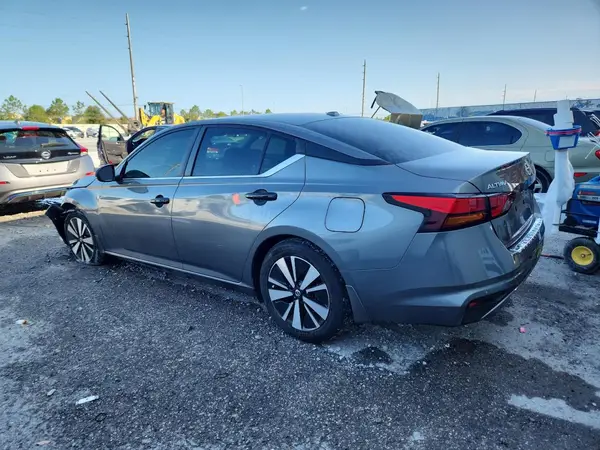 1N4BL4DV3NN407887 2022 NISSAN ALTIMA - Image 2