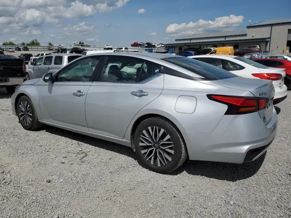 1N4BL4DV3PN308201 2023 NISSAN ALTIMA - Image 2